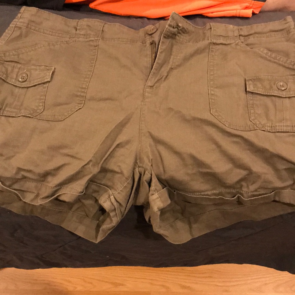 Khaki shorts